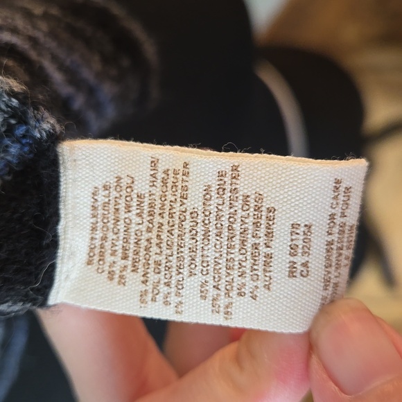 🎁 Free People wool blend black sweater - Picture 6 of 6